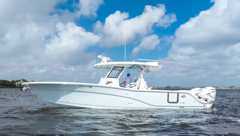 Slide: The Image of Sea Fox 368 Commander 2021 - 20