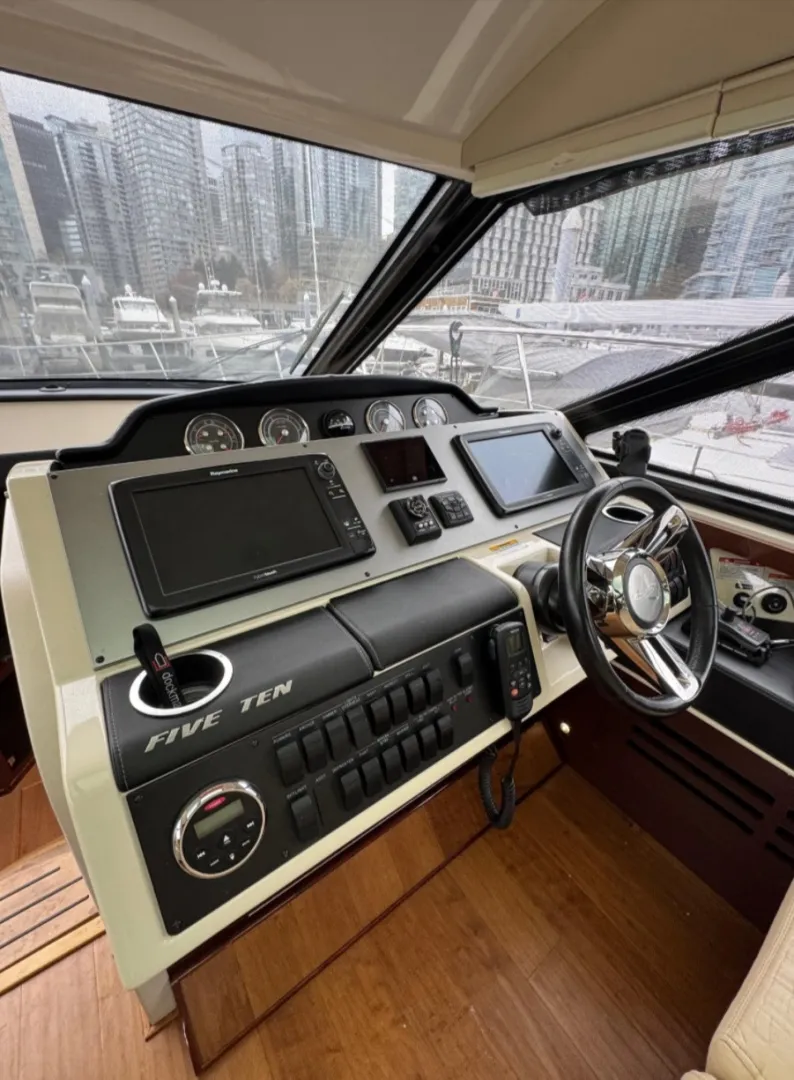 Slide: The Image of Sea Ray Sundancer 510 2015 - 13