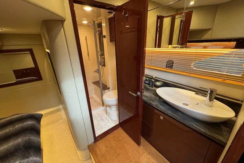Slide: The Image of Sea Ray Sundancer 510 2015 - 29