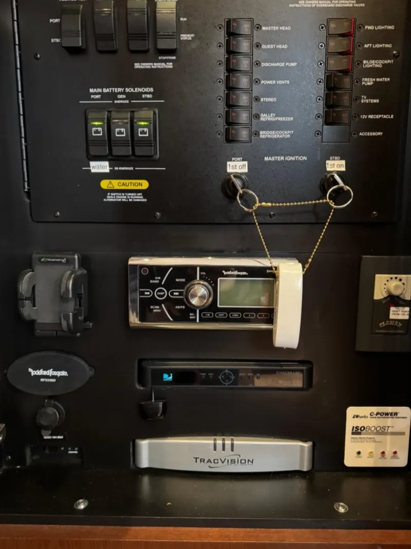 Slide: The Image of Sea Ray Sundancer 510 2015 - 49