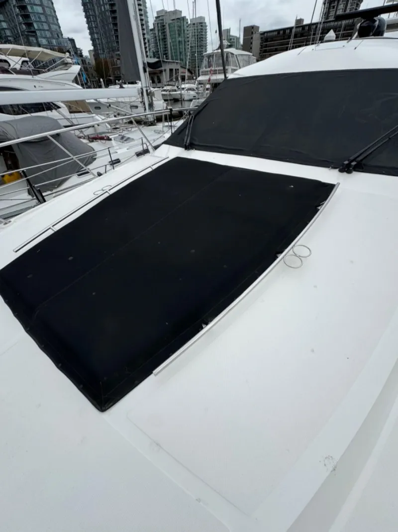 Slide: The Image of Sea Ray Sundancer 510 2015 - 57