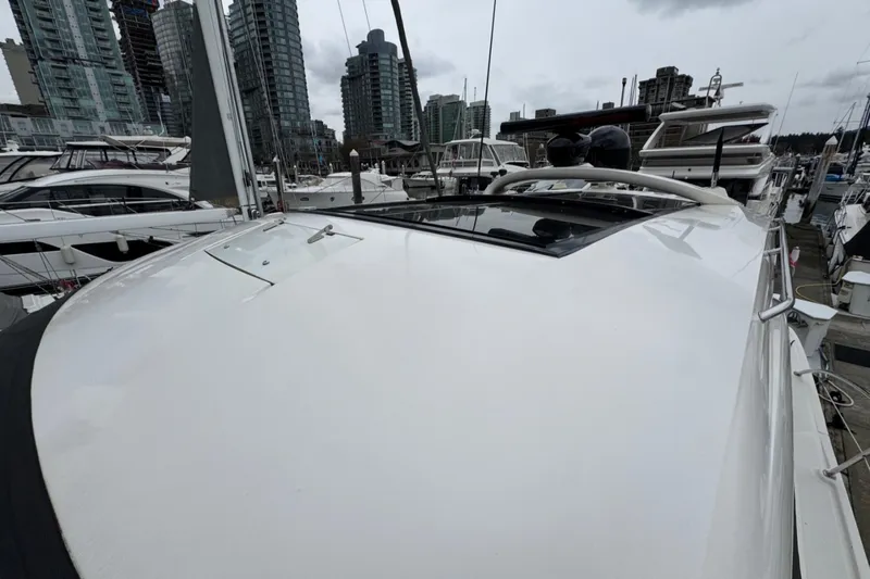 Slide: The Image of Sea Ray Sundancer 510 2015 - 59