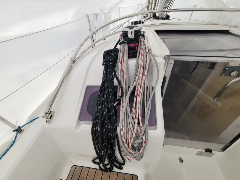 Slide: The Image of Beneteau 30.1 2020 - 17