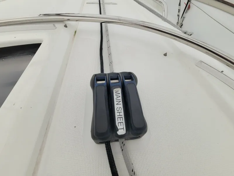 Slide: The Image of Beneteau 30.1 2020 - 20