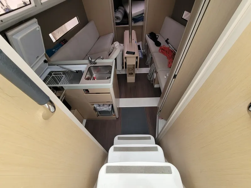 Slide: The Image of Beneteau 30.1 2020 - 26