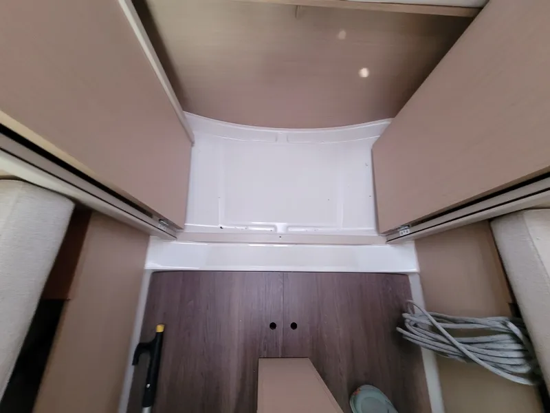 Slide: The Image of Beneteau 30.1 2020 - 33