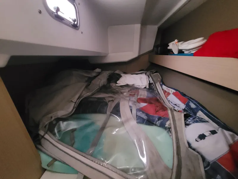 Slide: The Image of Beneteau 30.1 2020 - 50