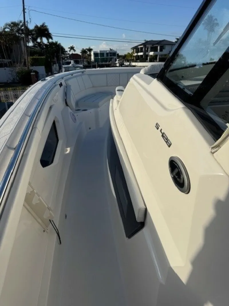 Slide: The Image of Pursuit S 428 Sport 2023 - 12