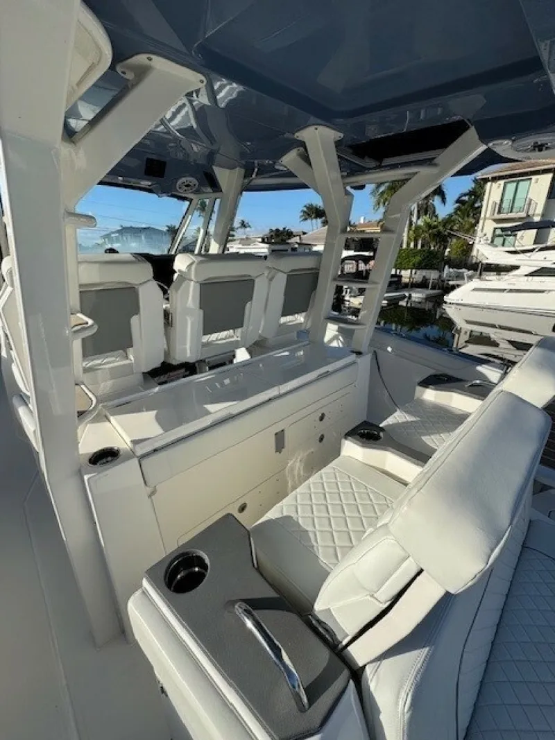Slide: The Image of Pursuit S 428 Sport 2023 - 14