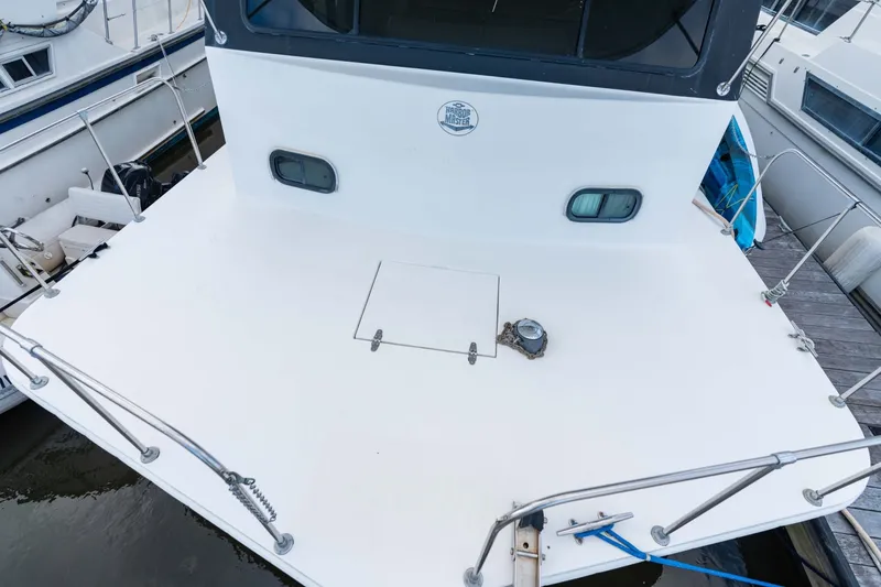 Slide: The Image of Harbor Master 520 Coastal 2001 - 21