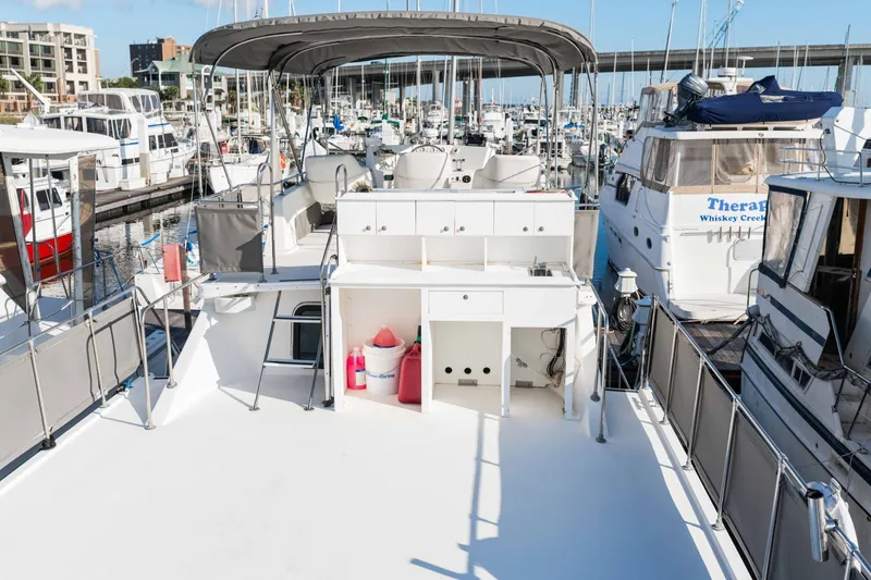 Slide: The Image of Harbor Master 520 Coastal 2001 - 5