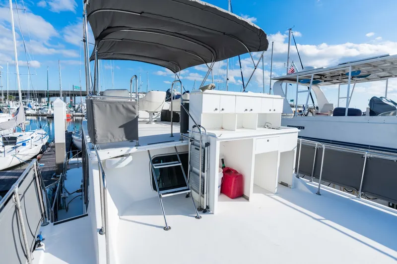 Slide: The Image of Harbor Master 520 Coastal 2001 - 9