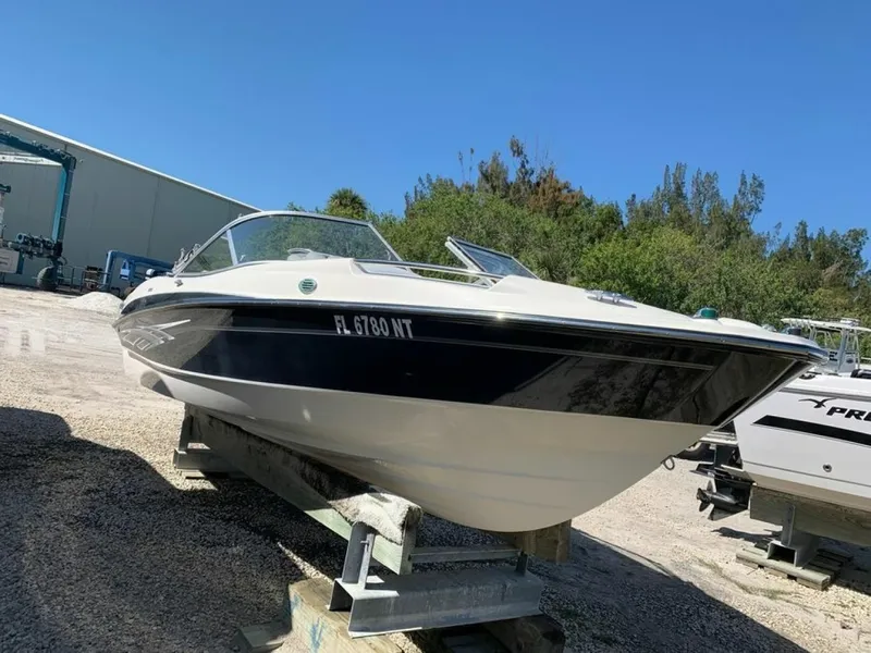 The Image of Bayliner 2008 - 0