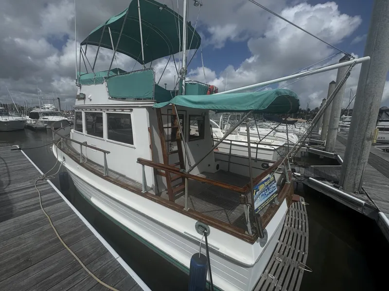 Slide: The Image of Grand Banks 32 Sedan 1978 - 2