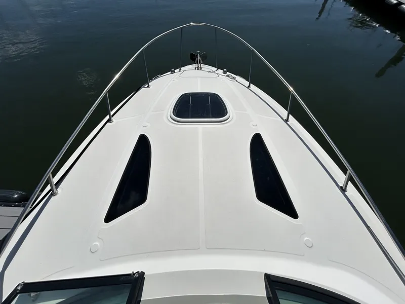 Slide: The Image of Sea Ray 2014 - 26