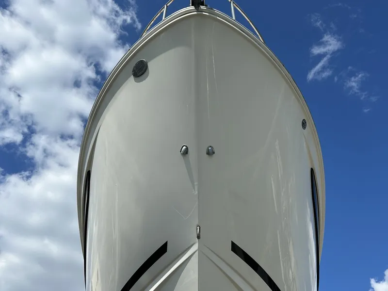 Slide: The Image of Sea Ray 2014 - 7