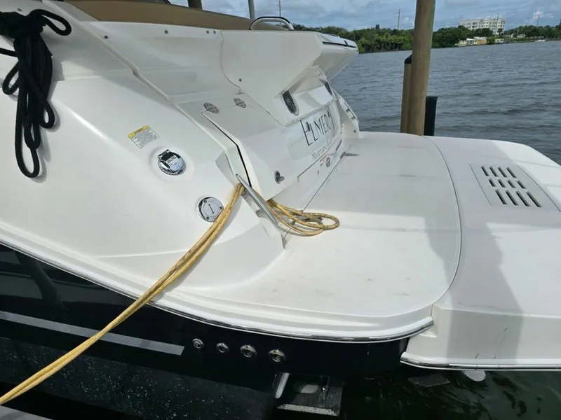 Slide: The Image of Sea Ray 2018 - 13