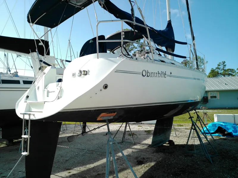 Slide: The Image of Beneteau 1993 - 45