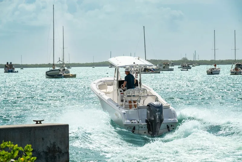 Slide: The Image of Sea Hunt 234 Ultra 2023 - 17