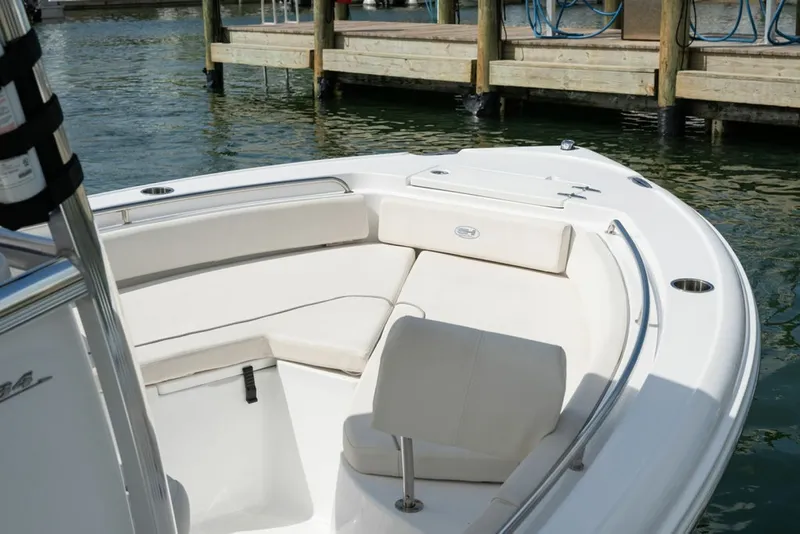 Slide: The Image of Sea Hunt 234 Ultra 2023 - 24