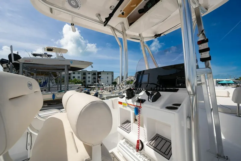Slide: The Image of Sea Hunt 234 Ultra 2023 - 5