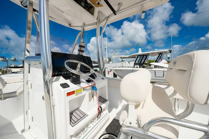 Slide: The Image of Sea Hunt 234 Ultra 2023 - 9