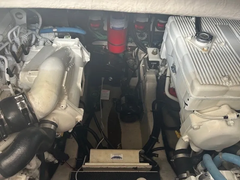 Slide: The Image of Sea Ray 460 FLY 2017 - 21