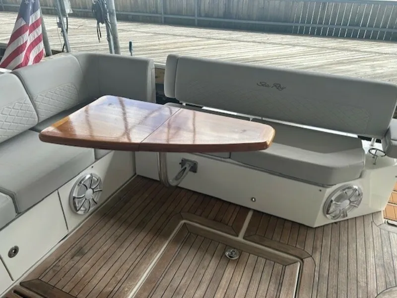 Slide: The Image of Sea Ray 460 FLY 2017 - 4