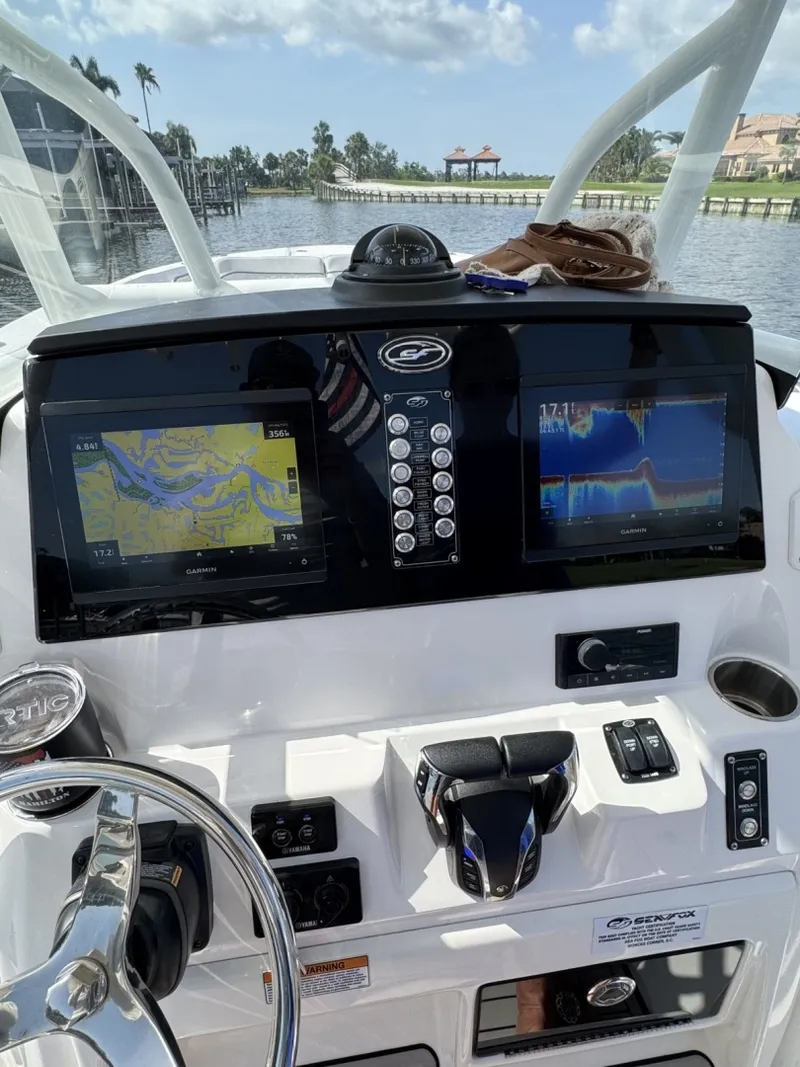 Slide: The Image of Sea Fox 268 2023 - 9
