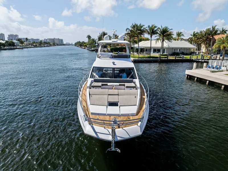 Slide: The Image of Azimut Flybridge 2020 - 2