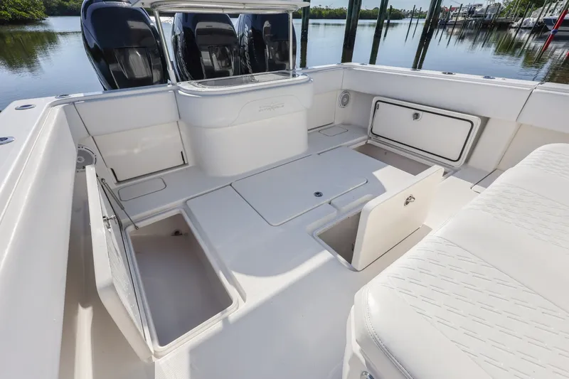 Slide: The Image of Invincible 39 Open Fisherman 2016 - 21