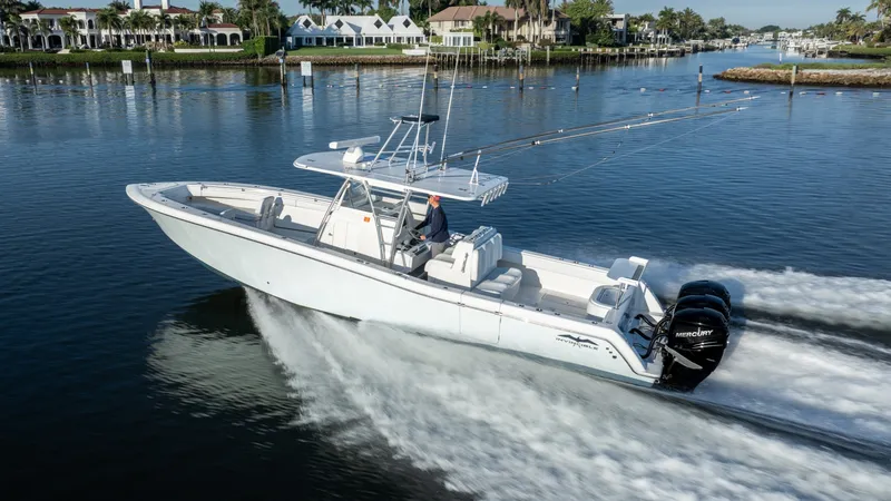 Slide: The Image of Invincible 39 Open Fisherman 2016 - 31
