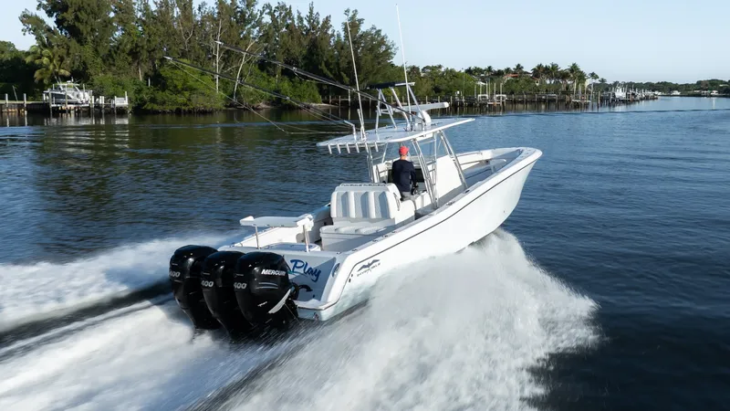 Slide: The Image of Invincible 39 Open Fisherman 2016 - 34