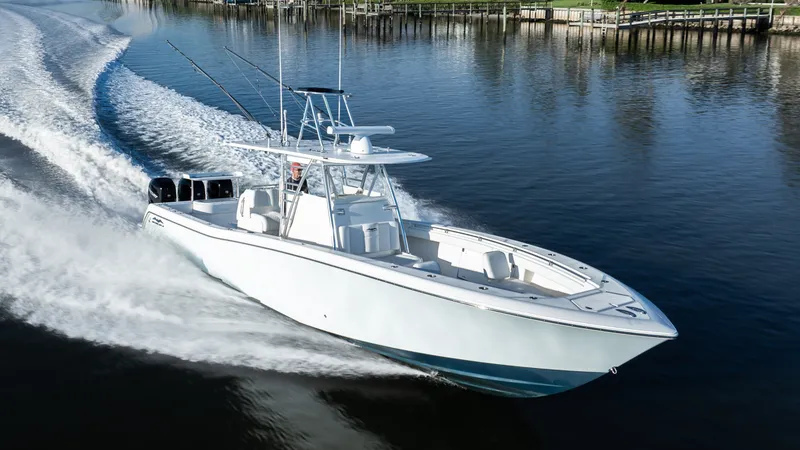 Slide: The Image of Invincible 39 Open Fisherman 2016 - 6