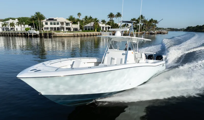 Slide: The Image of Invincible 39 Open Fisherman 2016 - 7