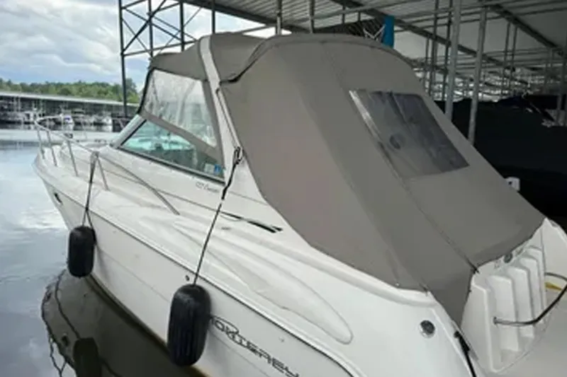 Slide: The Image of Monterey 322 Cruiser 2001 - 2