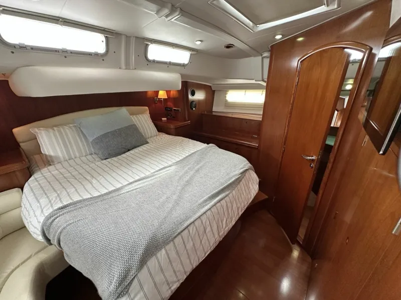 Slide: The Image of Beneteau 57 2003 - 35