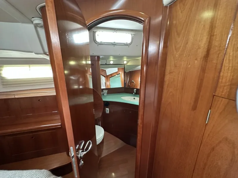 Slide: The Image of Beneteau 57 2003 - 38