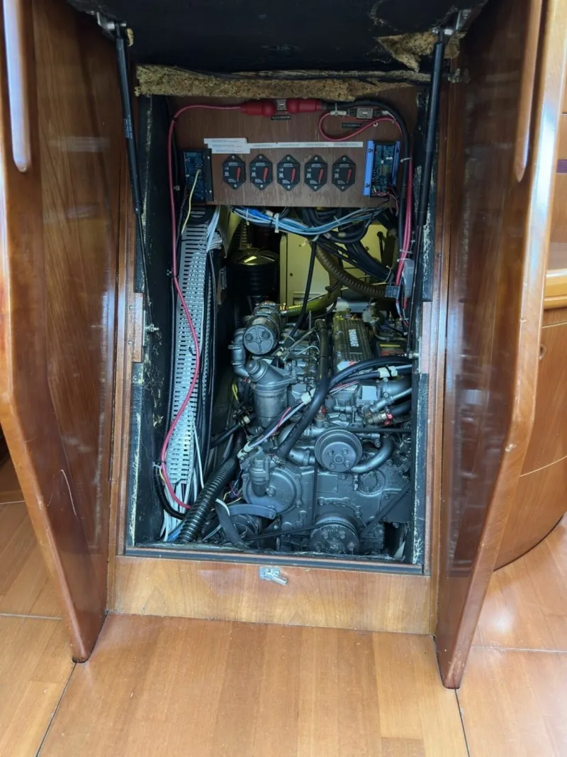 Slide: The Image of Beneteau 57 2003 - 41