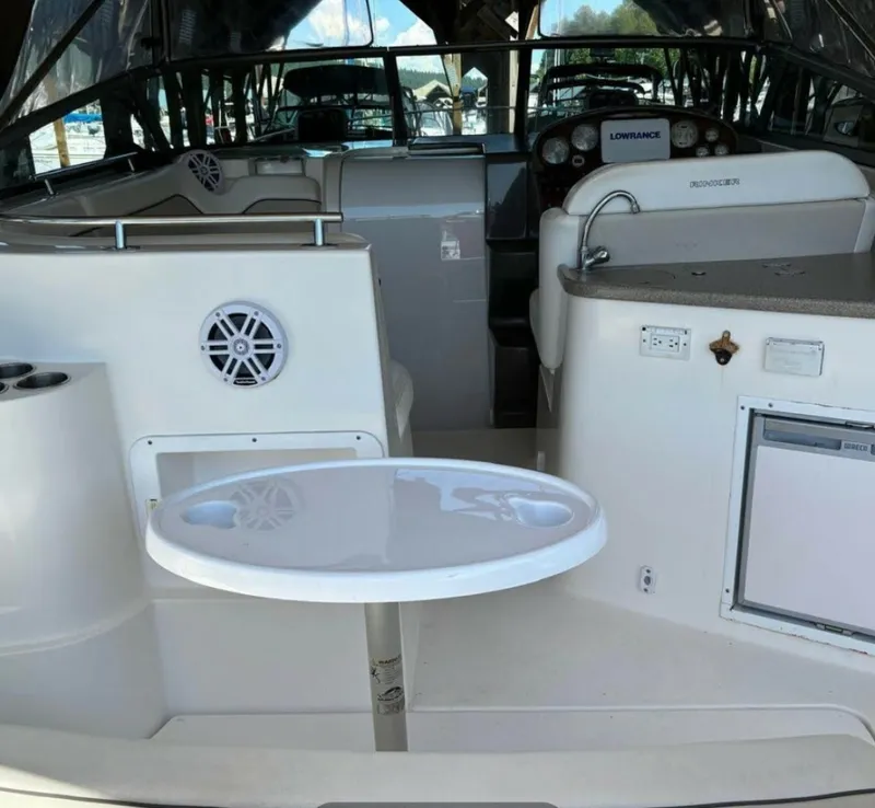 Slide: The Image of Rinker 300 Express 2008 - 4