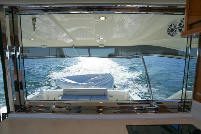 Slide: The Image of Riviera 2020 - 60