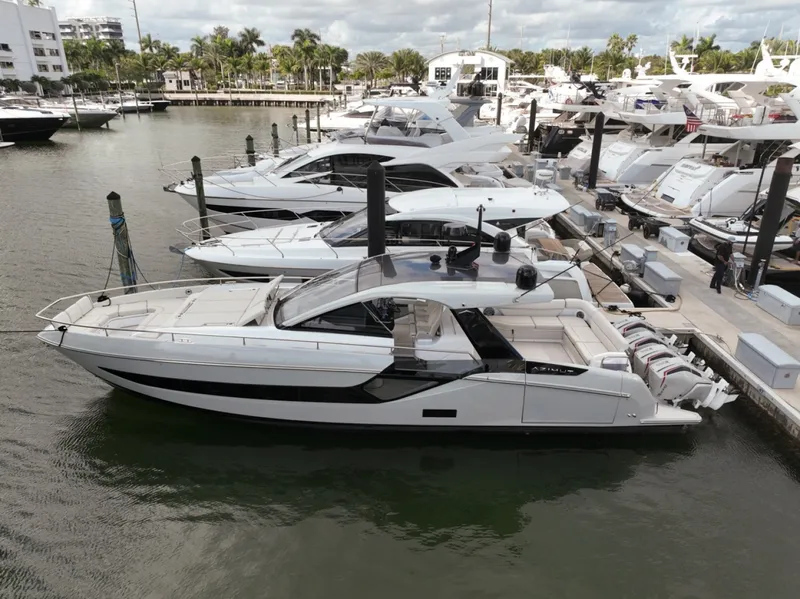 Slide: The Image of Azimut Verve 47 2023 - 2