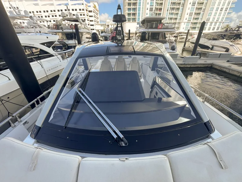 Slide: The Image of Azimut Verve 47 2023 - 23