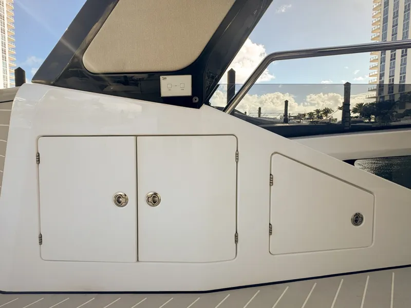 Slide: The Image of Azimut Verve 47 2023 - 43