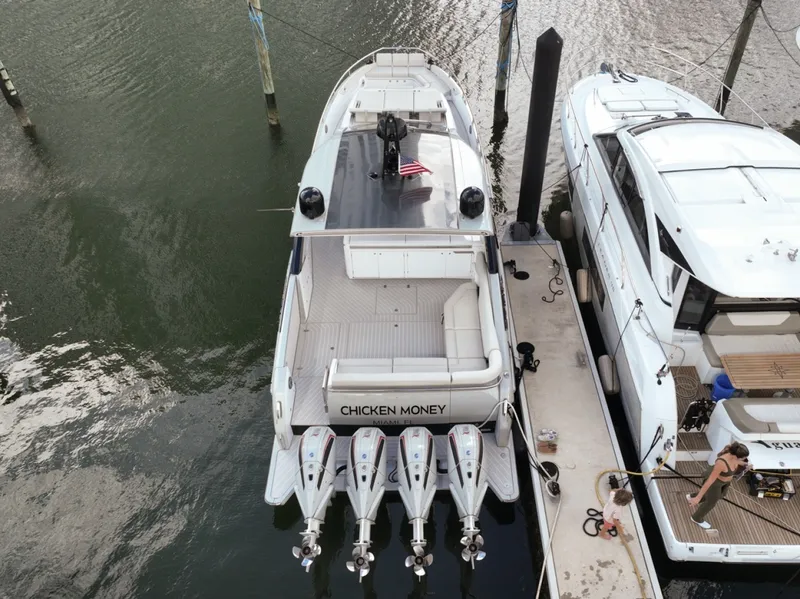Slide: The Image of Azimut Verve 47 2023 - 9