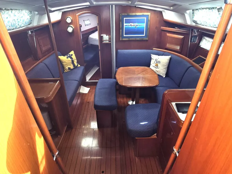Slide: The Image of Beneteau 423 2004 - 28