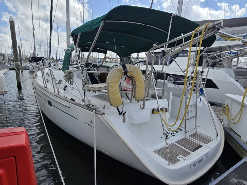 Slide: The Image of Beneteau 423 2004 - 4