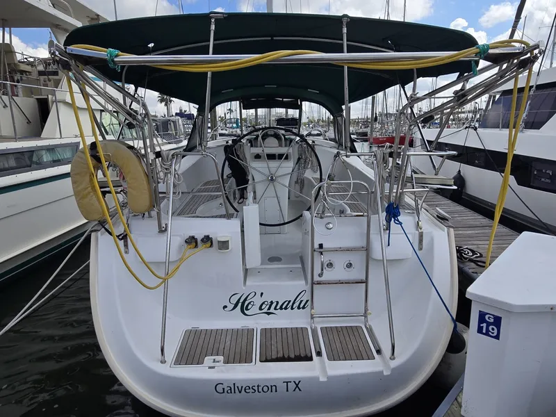 Slide: The Image of Beneteau 423 2004 - 5