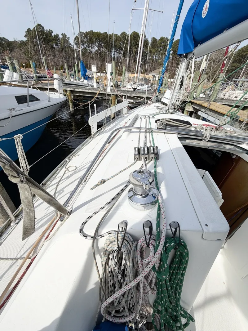 Slide: The Image of Beneteau 323 2007 - 31