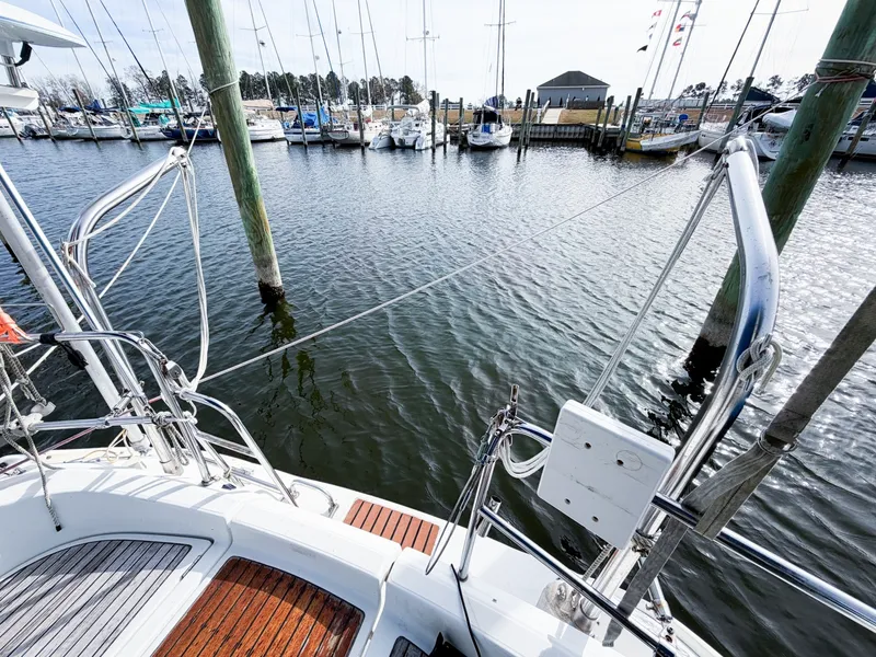 Slide: The Image of Beneteau 323 2007 - 33